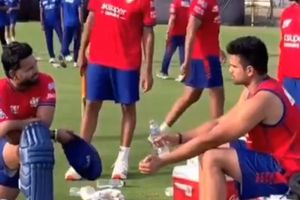 मुंबई इंडियंस से बाहर होने पर अर्जुन तेंदुलकर ने तोड़ी चुप्पी, कहा - बेंच पर बैठना तो... SportsTak Hindi