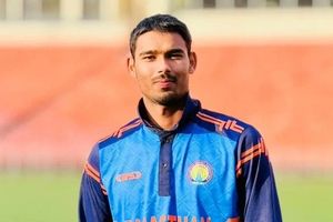 कौन हैं मुकुल चौधरी ? जिनके लिए राजस्थान और मुंबई से लड़ी LSG, अब डेब्यू का दिया मौका SportsTak Hindi