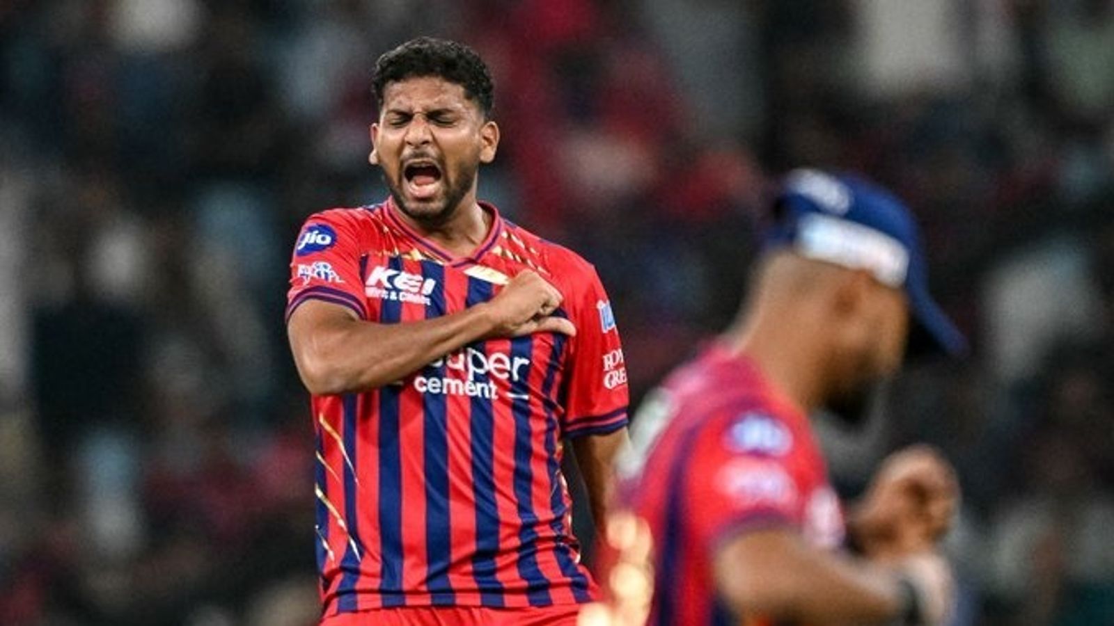 'जिम से बॉडी बनती है गेंदबाज नहीं', मोहम्मद शमी ने अपनी टीम के तेज गेंदबाज मोहसिन खान को क्यों कहा ऐसा ? मोहसिन खान