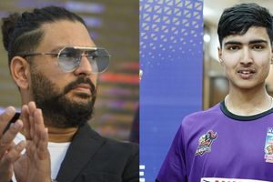 युवराज सिंह ने इस अनजाने खिलाड़ी को बताया अगला सुपरस्टार, कहा- उसमें सूर्यवंशी जैसा एक्स फैक्टर है SportsTak Hindi