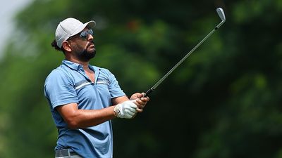 युवराज सिंह क्यों नहीं करते कमेंट्री, कहा- जिन लोगों ने मेरे खिलाफ गलत कहा मैं अब... SportsTak Hindi