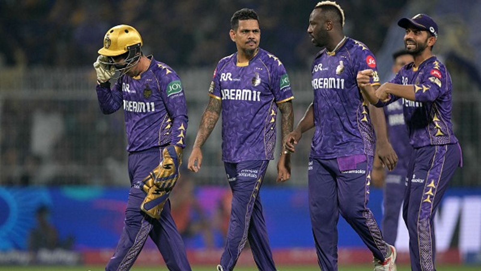 KKR के लिए इस सीजन क्यों ओपनिंग नहीं कर रहे हैं सुनील नरेन ? अब खुला बड़ा राज केकेआर के खिलाड़ियों संग सुनील नरेन