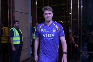 कैमरन ग्रीन को लेकर केकेआर को सुनील गावस्कर ने दी बड़ी सलाह, कहा - वो गेंदबाजी नहीं कर रहे तो... SportsTak Hindi