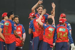 IPL 2026 Points Table : पंजाब किंग्स ने चेन्नई को एकतरफा अंदाज से हराया, जानें अंकतालिका का हाल SportsTak Hindi