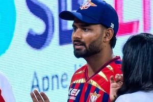 LSG vs SRH : ऋषभ पंत क्या फिर से LSG के लिए करेंगे ओपनिंग? गेंदबाजी कोच भरत अरुण ने दी अपडेट SportsTak Hindi