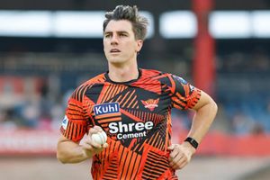 SRH के लिए पैट कमिंस कब करेंगे IPL2026 सीजन में वापसी ? कोच डेनियर विटोरी ने तारीख के साथ दी अपडेट SportsTak Hindi