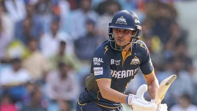 शुभमन गिल क्यों नहीं खेल रहे हैं राजस्थान के खिलाफ मैच? गुजरात के कप्तान राशिद खान ने बताई वजह shubhman gill