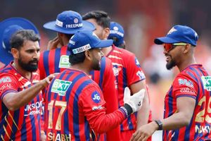 'मैं कोई मशीन नहीं', शमी ने हैदराबाद पर कहर बरपाने के बाद अजीत अगरकर को घेरा, कहा - लोग नोटिस नहीं करते तो... SportsTak Hindi