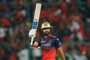 'अच्छा हुआ मैं आउट हो गया', RCB ने CSK के खिलाफ 250 रन बनाए तो देवदत्त पडिक्कल ने क्यों कहा ऐसा? SportsTak Hindi