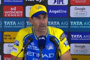 CSK की लगातार तीसरी हार के बाद हेड कोच की खास अपील, दो अनकैप्ड भारतीय खिलाड़ियों पर 28.4 करोड़ खर्च करने पर भी दिया जवाब SportsTak Hindi