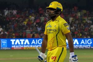 'राजस्थान रॉयल्स के लिए लंबे समय तक खेलने से...', संजू सैमसन के लगातार तीसरे मैच में फ्लॉप होने पर CSK के कोच ने अब क्या कहा? SportsTak Hindi