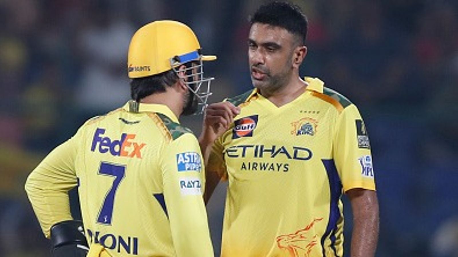 आर अश्विन ने IPL छोड़ने पर तोड़ी चुप्पी, बताया CSK में दर्द से गुजरना पड़ा, बोले- मानसिक रूप से... पिछले आईपीएल सीजन में आर अश्विन चेन्नई के लिए सिर्फ नौ ही मैच खेले थे (PC: Getty)