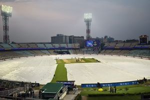 KKR vs PBKS मैच का क्या है कटऑफ टाइम, 5-5 ओवर के मैच के लिए जानें कितने बजे तक शुरू होना चाहिए मैच ? SportsTak Hindi