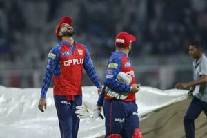 KKR vs PBKS मुकाबला बारिश के चलते रद्द, जानें पंजाब को कैसे हुआ भारी नुकसान ? SportsTak Hindi