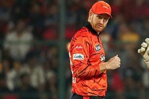 IPL 2026: हेनरिक क्लासेन का SRH की गेंदबाजी को 'कमजोर' मानने से इनकार, बताया टीम को किससे हो रहा नुकसान? SportsTak Hindi