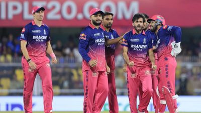 RR vs MI: यशस्वी-सूर्यवंशी और गेंदबाजों ने मुंबई इंडियंस का किया बंटाधार, राजस्थान ने लगाई जीत की हैट्रिक SportsTak Hindi