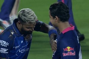 RR vs MI : हार्दिक पंड्या भी 15 साल के वैभव सूर्यवंशी की बैटिंग से हैरान ! हार के बाद बोले - उसने तो हमें... SportsTak Hindi