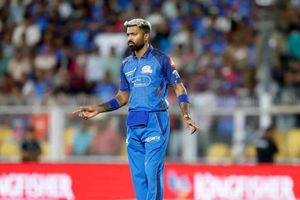 हार्दिक पंड्या ने मुंबई इंडियंस की हार का किसे बताया कसूरवार? कहा - हम लोगों ने... SportsTak Hindi