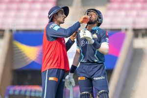 IPL 2026: BCCI का बड़ा फैसला, बदला यह नियम, मैच से बाहर रहने वाले खिलाड़ियों पर कसा शिकंजा SportsTak Hindi