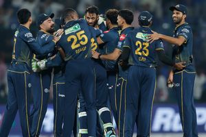 IPL 2026 Points Table: गुजरात टाइटंस की एक रन की जीत से पॉइंट्स टेबल में उठापटक, मुंबई इंडियंस समेत तीन टीमों को हुआ नुकसान SportsTak Hindi