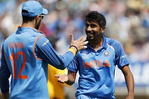 'इस बच्चे को नेट्स से बाहर करो', कैंसर से वापसी के दौरान युवराज सिंह ने बुमराह को क्यों कहा ऐसा? अब किया खुलासा SportsTak Hindi