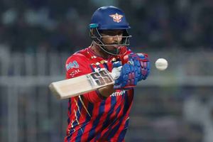 कौन हैं मुकुल चौधरी? जिन्होंने 25.20 करोड़ वाले खिलाड़ी की बखिया उधेड़ KKR से जीत छीन ली SportsTak Hindi