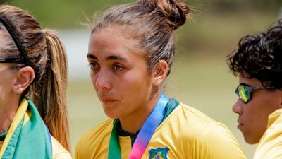 IPL 2026 के बीच टी20 में करिश्मा, अनजान गेंदबाज ने 4 रन पर 9 विकेट लेकर बनाया वर्ल्ड रिकॉर्ड, 13 रन पर सिमटी टीम SportsTak Hindi