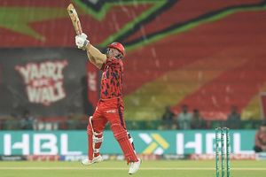 शराब पीकर गाड़ी चलाने के आरोप में गिरफ्तारी के बाद डेविड वॉर्नर अब पाकिस्तान में हुए शर्मसार, जानें पूरा मामला SportsTak Hindi