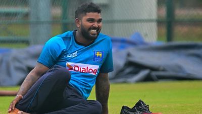 लखनऊ सुपर जायंट्स ने हसारंगा की जगह इस साउथ अफ्रीकी खिलाड़ी को किया शामिल, पहली बार बना IPL का हिस्सा wanindu hasaranga