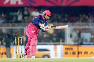 वैभव सूर्यवंशी ने 78 रन कूट RR को RCB के खिलाफ जीत दिलाने के बाद केक काटने से क्यों किया मना? SportsTak Hindi