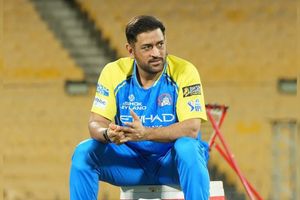 एमएस धोनी कहां हैं? CSK के ड्रेसिंग रूम में क्यों नहीं दिख रहे, गायकवाड़ ने दिल्ली के साथ मैच से पहले खोला राज SportsTak Hindi