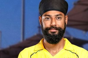 इशांत शर्मा से लेकर गुरजपनीत सिंह तक, इन 11 गेंदबाजों ने IPL में अपने पहले ही मैच की पहली गेंद पर किया शिकार SportsTak Hindi