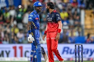MI vs RCB: मुंबई और बेंगलुरु के बीच हाईवोल्टेज टक्कर, पिच रिपोर्ट से लेकर लाइव स्ट्रीमिंग तक की सभी डिटेल्स यहां जानें SportsTak Hindi