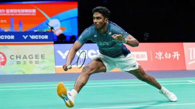 Badminton Asia Championship: आयुष शेट्टी को फाइनल में मिली निराशा, चीनी खिलाड़ी ने दी मात, भारत का 61 साल का इंतजार जारी SportsTak Hindi