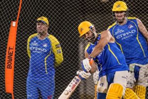 एमएस धोनी की वापसी पर ताजा अपडेट, KKR मैच से पहले शुरू की ट्रेनिंग, जानिए क्या मैच खेलेंगे SportsTak Hindi