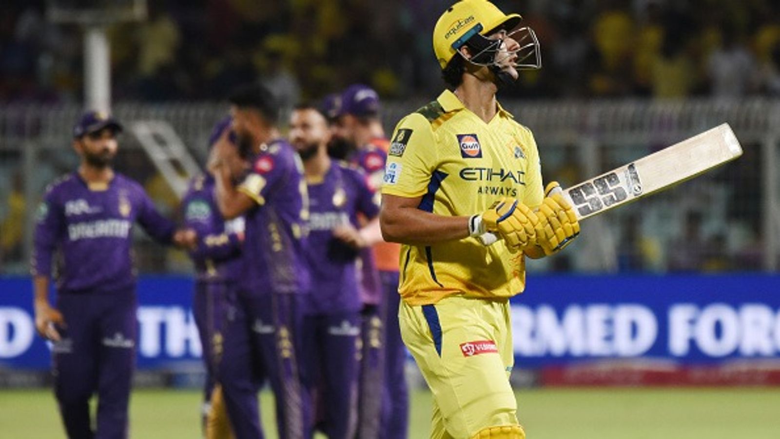 CSK vs KKR: चेन्नई क्या अपने विजयी सफर को जारी रख पाएगी या कोलकाता का खुलेगा खाता? पिच रिपोर्ट से लेकर लाइव स्ट्रीमिंग की सभी डिटेल्स जानें चेन्नई सुपर किंग्स और कोलकाता नाइट राइडर्स के बीच मुकाबला. (PC: Getty)