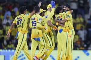 CSK vs KKR: कोलकाता नाइट राइडर्स को 5वें मैच में भी नहीं मिली जीत, चेन्नई सुपर किंग्स 32 रन से विजयी SportsTak Hindi