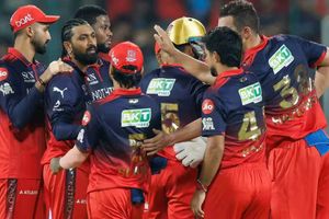 IPL 2026 Points Table : RCB ने चौथी जीत से राजस्थान को पछाड़ा, हासिल किया ये स्थान SportsTak Hindi
