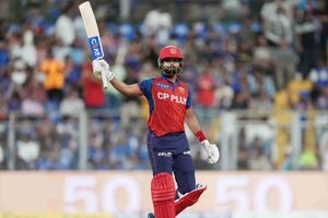 MI vs PBKS : डिकॉक के शतक पर अय्यर-प्रभसिमरन ने फेरा पानी, पंजाब के सामने मुंबई ने लगाया हार का 'चौका' SportsTak Hindi