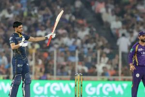 GT vs KKR : 25.20 करोड़ के ग्रीन पर भारी पड़े गिल, 5वीं हार से KKR के लिए सीजन लगभग समाप्त SportsTak Hindi