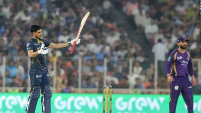 GT vs KKR : 25.20 करोड़ के ग्रीन पर भारी पड़े गिल, 5वीं हार से KKR के लिए सीजन लगभग समाप्त Shubman Gill after scoring fifty