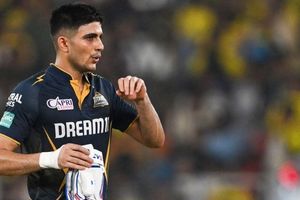 IPL 2026 Points Table : गुजरात ने जीत की 'हैट्रिक' से अंकतालिका में किया बड़ा फेरबदल, जानें KKR का हाल SportsTak Hindi