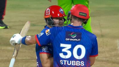 RCB vs DC: दिल्ली कैपिटल्स ने आखिरी ओवर के रोमांच में आरसीबी को 6 विकेट से पीटा, मिलर बन गए हीरो SportsTak Hindi