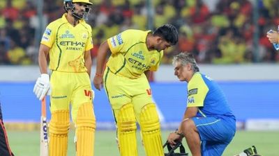 CSK को हार के बाद एक और झटका, आयुष म्हात्रे को लगी गंभीर चोट, कोच ने किया कंफर्म SportsTak Hindi