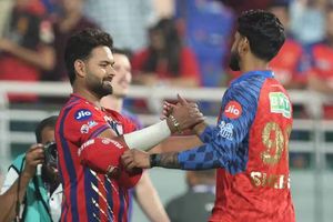 लखनऊ की हार के बाद ऋषभ पंत का घूमा माथा, बडोनी को ओपनिंग भेजने का खोला राज SportsTak Hindi