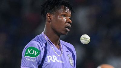 ब्लेसिंग मुजरबानी को लेकर PCB की घटिया चाल, कॉन्ट्रेक्ट न होने की बात मानी, फिर भी बैन लगाने पर अड़ा SportsTak Hindi