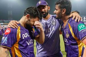 IPL 2026 में पहली जीत के बाद KKR के खिलाड़ियों के निकले आंसू, ड्रेसिंग रूम का माहौल 2024 की खिताबी जीत से भी ज्यादा इमोशनल SportsTak Hindi