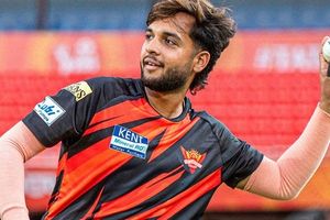RCB , GT, DC और SRH के पांच खिलाड़ियों को टीम इंडिया से आ सकता है बुलावा, चार को डेब्यू का इंतजार SportsTak Hindi