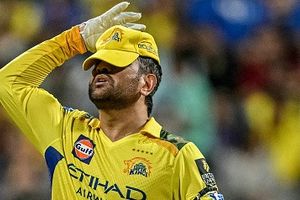 एमएस धोनी से लेकर आयुष म्हात्रे तक, चेन्नई सुपर किंग्स को एक के बाद एक झटका, तीन तो IPL 2026 से ही बाहर SportsTak Hindi