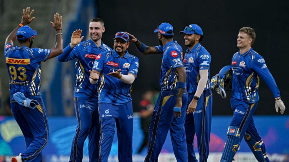 विल जैक्स (बाएं से दूसरे) 2025 से मुंबई इंडियंस के साथ हैं. (Photo: Getty)